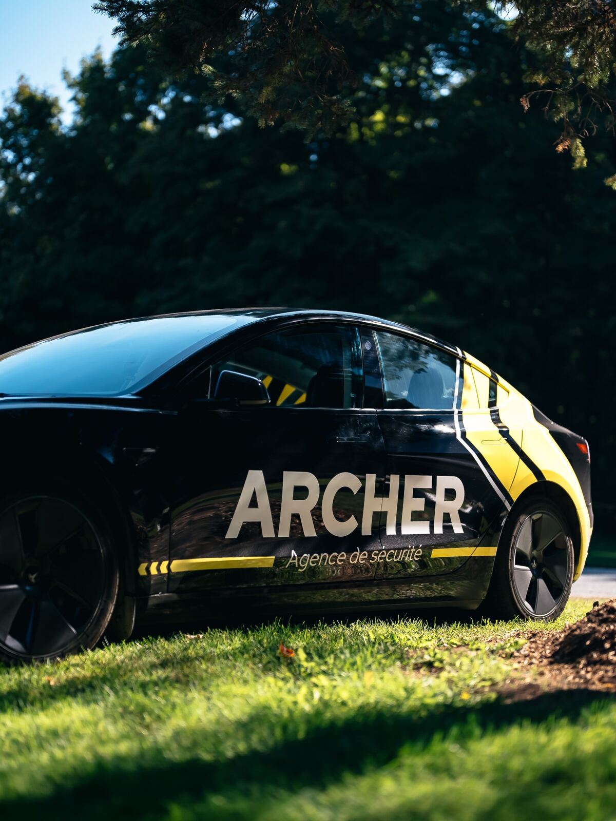 Véhicule de patrouille mobile de sécurité